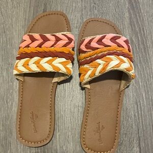 Perfect Summer Sandal!! Pink, orange and tan!